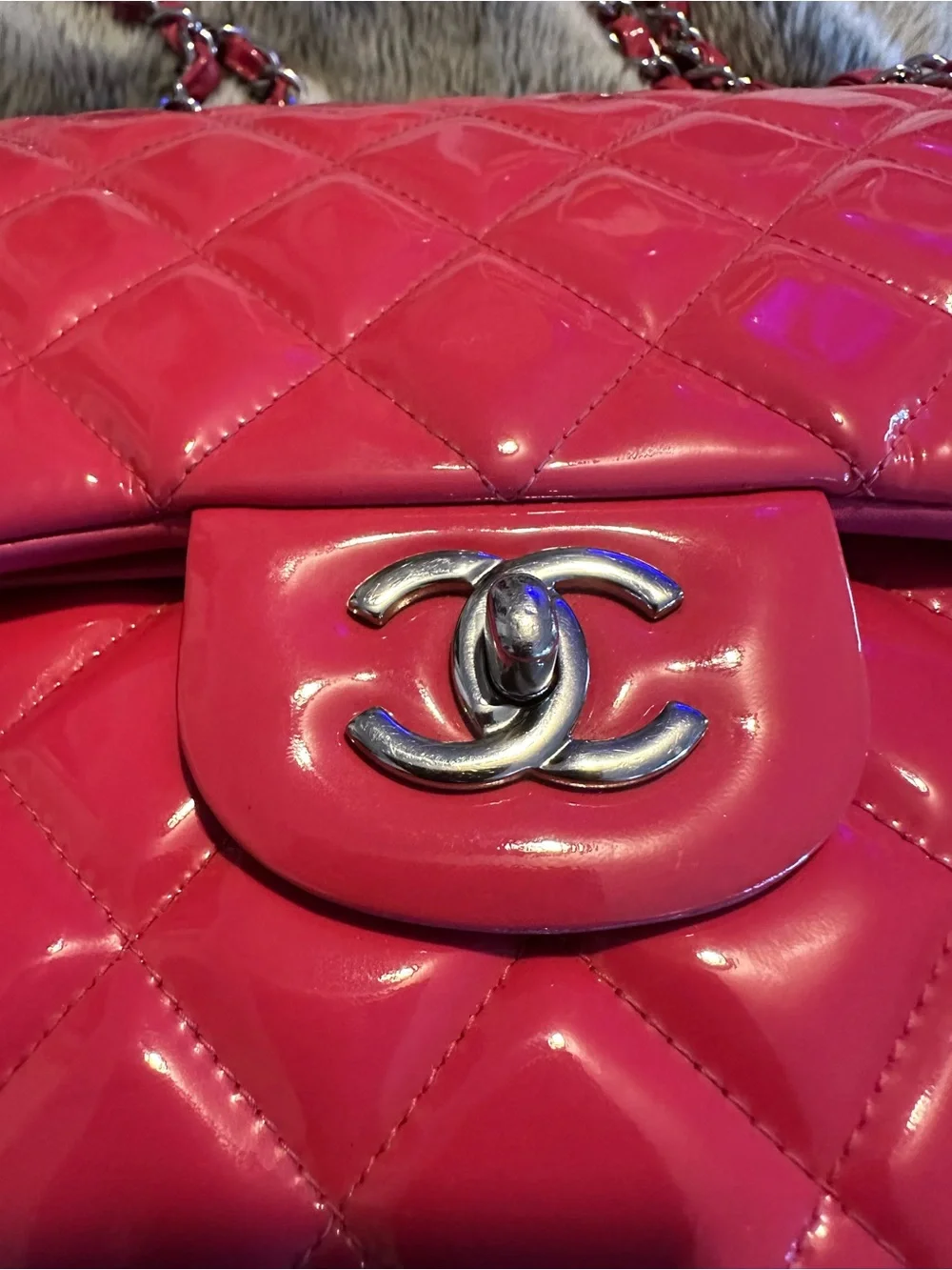 CHANEL classic quilted